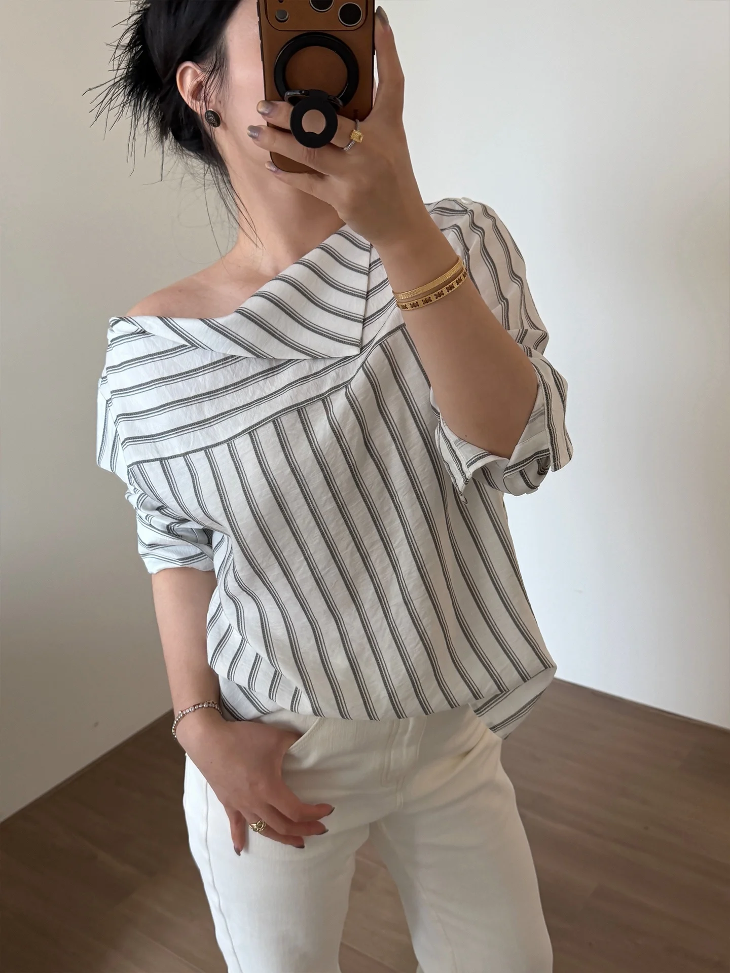 

Рубашка JustMiley Lazy Stripe свободного кроя с длинным рукавом, женская, в стиле Cleanfit, из вискозы и нейлона, коллекция Весна 2026