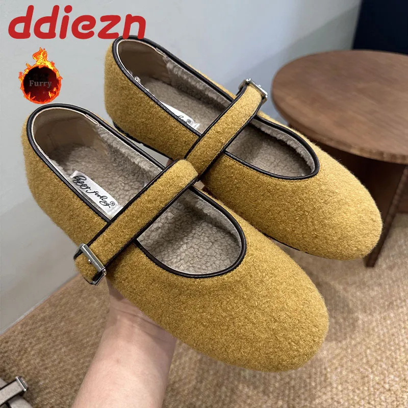 

Новая модная женская обувь на плоской подошве Мэри Джейн на меху, теплая обувь, женская обувь на плоской подошве с пряжкой и ремешком, женская обувь на плоской подошве с круглым носком и плюшевыми туфлями