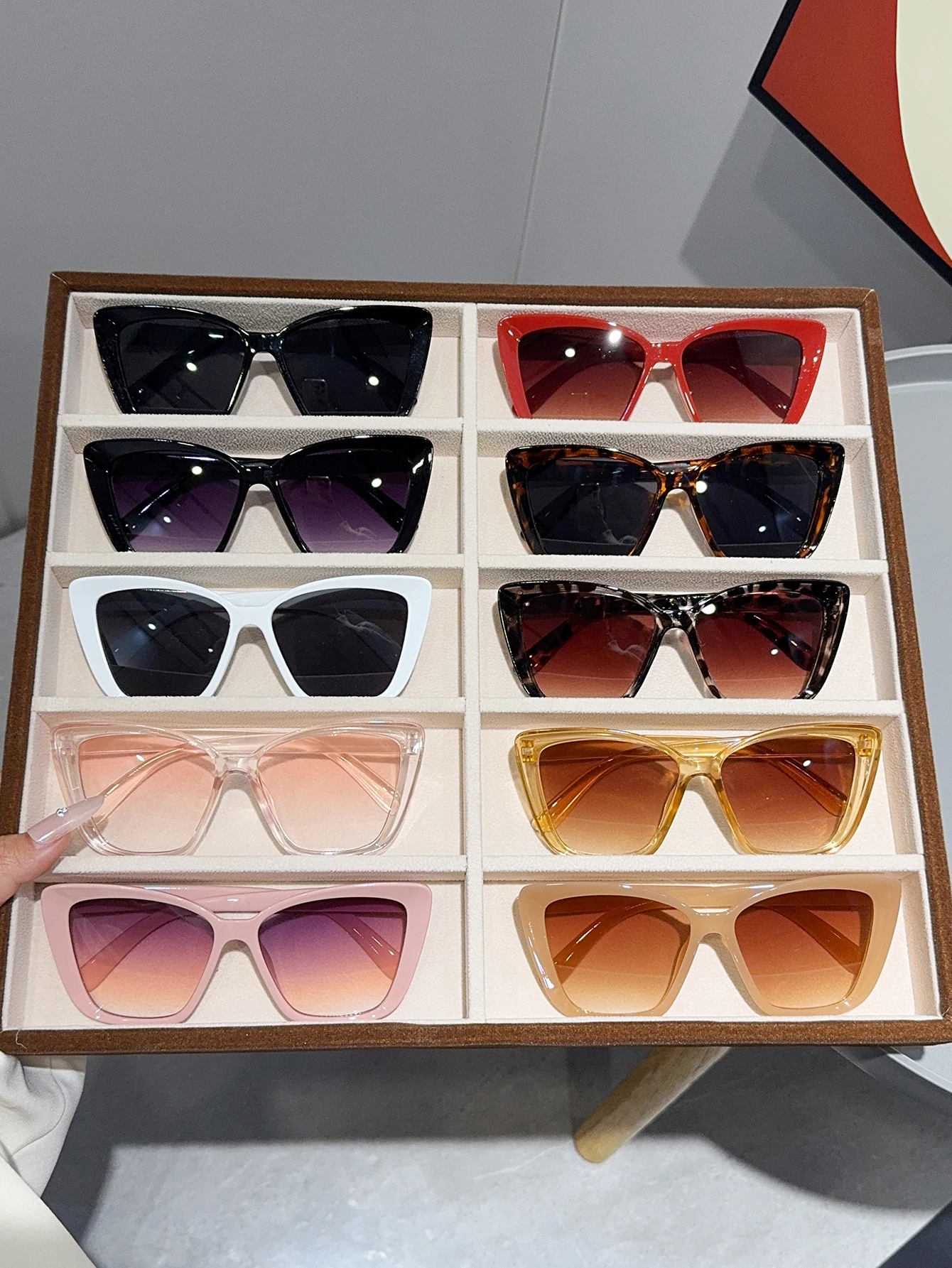 10Pcs Women's Cat Eye Frame Fashion Glasses Simple and High-End Dopamine Color Stunning Combination Set Suitable for Daily Use