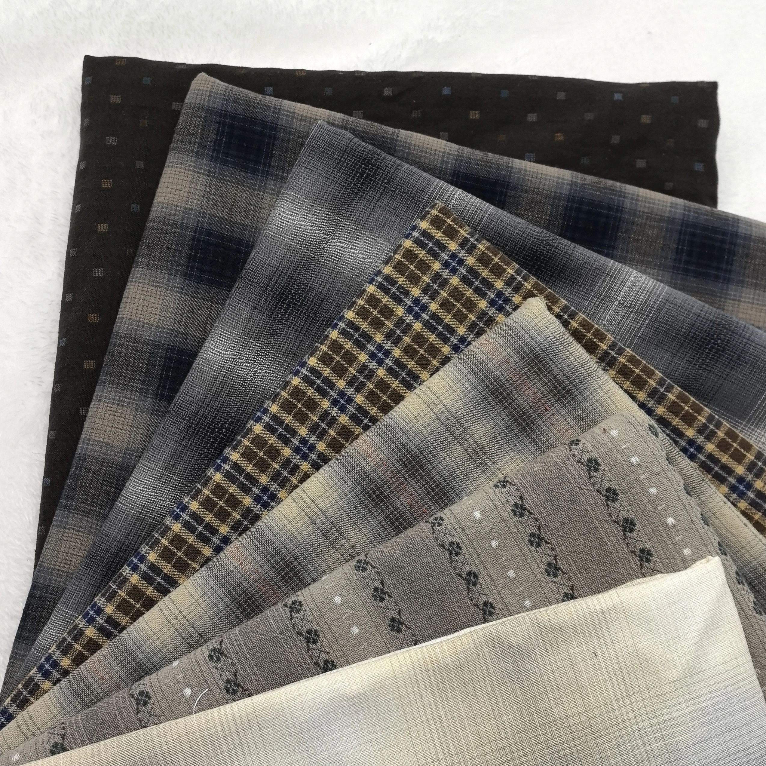 

Special Offer DIY Japan Little Cloth group Yarn-dyed fabric,for sewing Handmade Patchwork Quilting , stripe dot tissu sewing