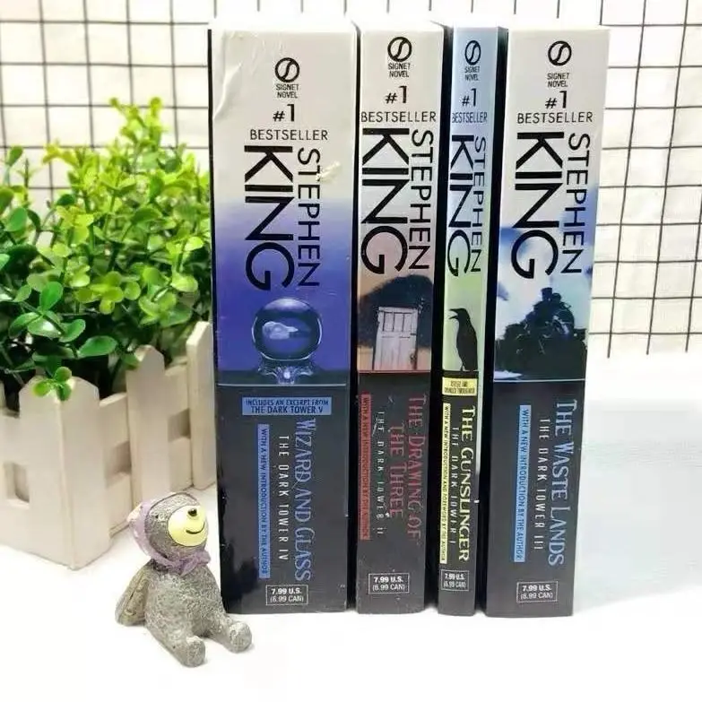 4 BUKU/Set Stephen King Witch dan Seri Kaca Novel The Gunslinger The Dark Tower (1-4) Buku Bahasa Inggris untuk Remaja Dewasa