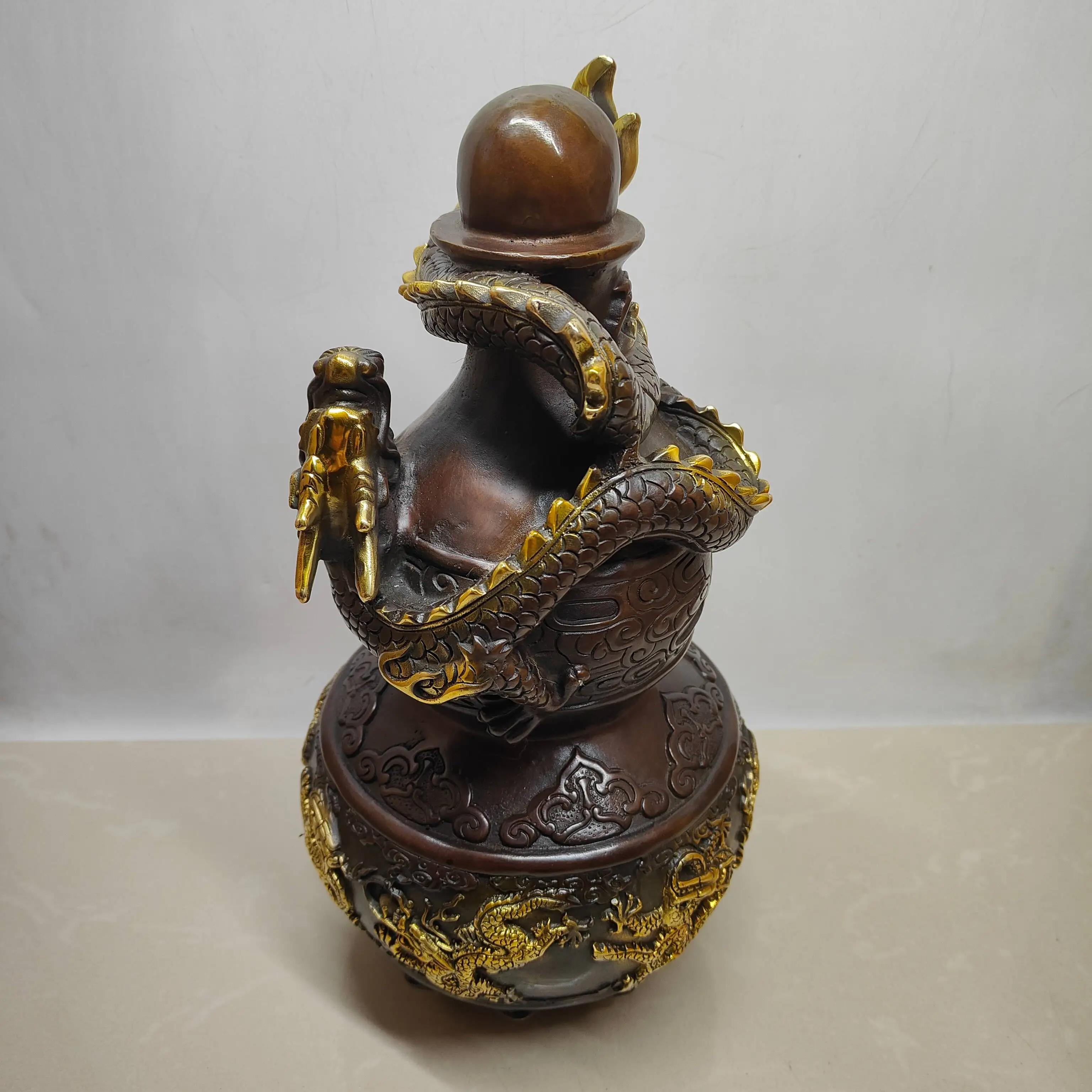 A large dragon gourd ornament made of brass imitation purple copper gilded with antique craftsmanship.,Free shipping