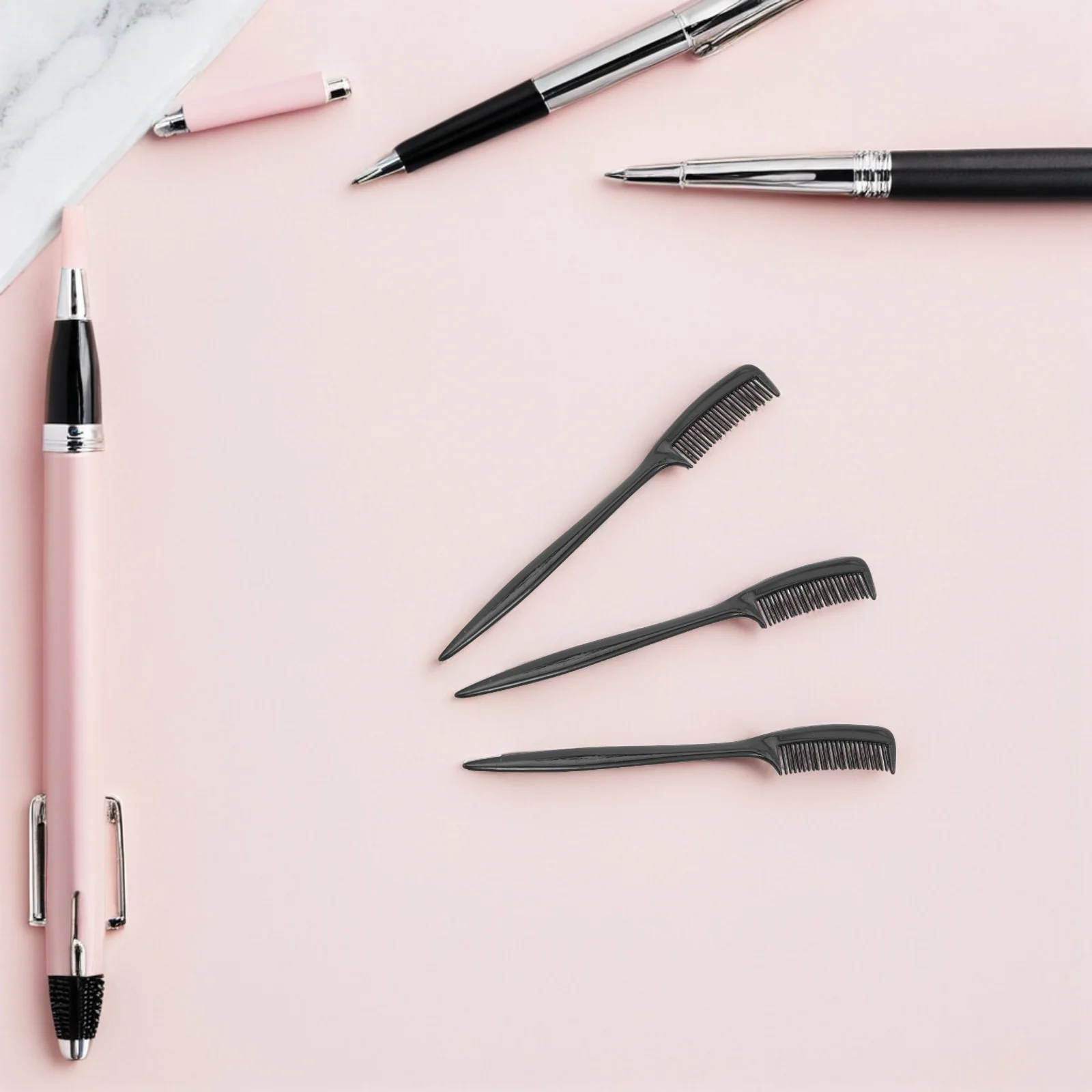 100 قطعة مشط صغير للحواجب والرموش-أداة تجميل مسننة خفيفة الوزن أنيقة للمكياج صغيرة