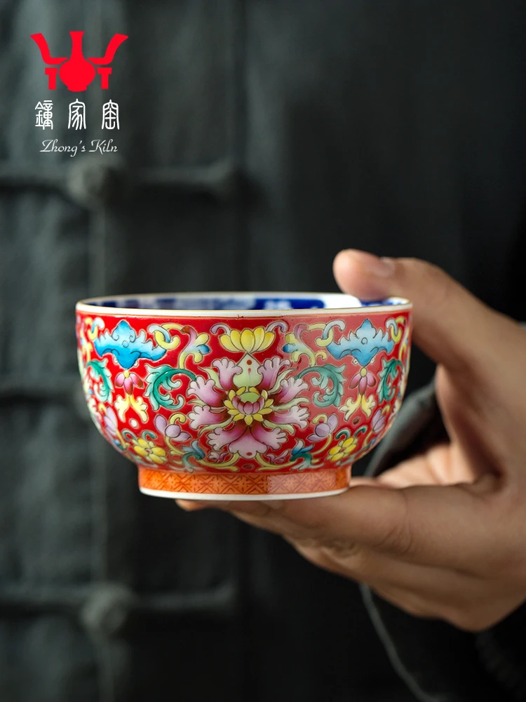 Zhongjiayao Jingdezhen Ceramic Handmade Wanhua Blue And White Porcelain Powder Enamel Color Master Single Cup Tea