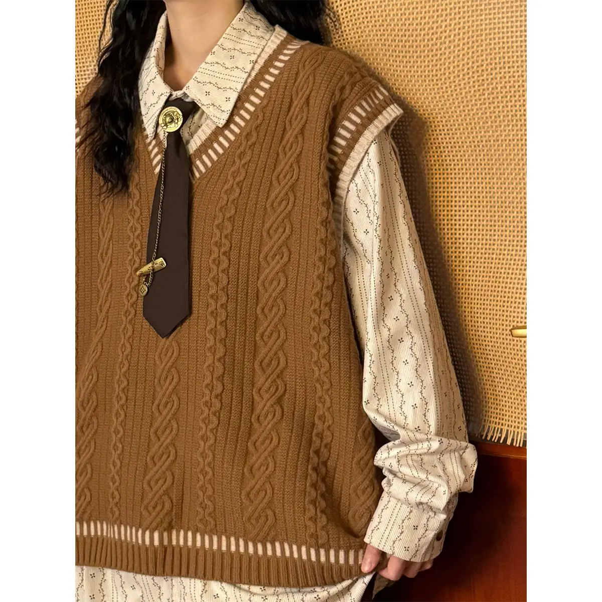 فضفاض V-Ne محبوك سترة الخريف الشتاء عادية Coed كلية Sle تويست الغزل سترة الكورية فضفاضة طبقات oulder وسادة سترة