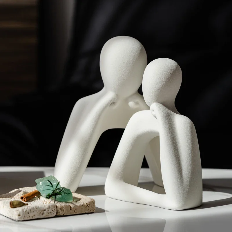 Creative Couple Art Ornaments Italian Minimalist Ceramic Task Decorations Living Room Foyer Home Soft Decoration Crafts