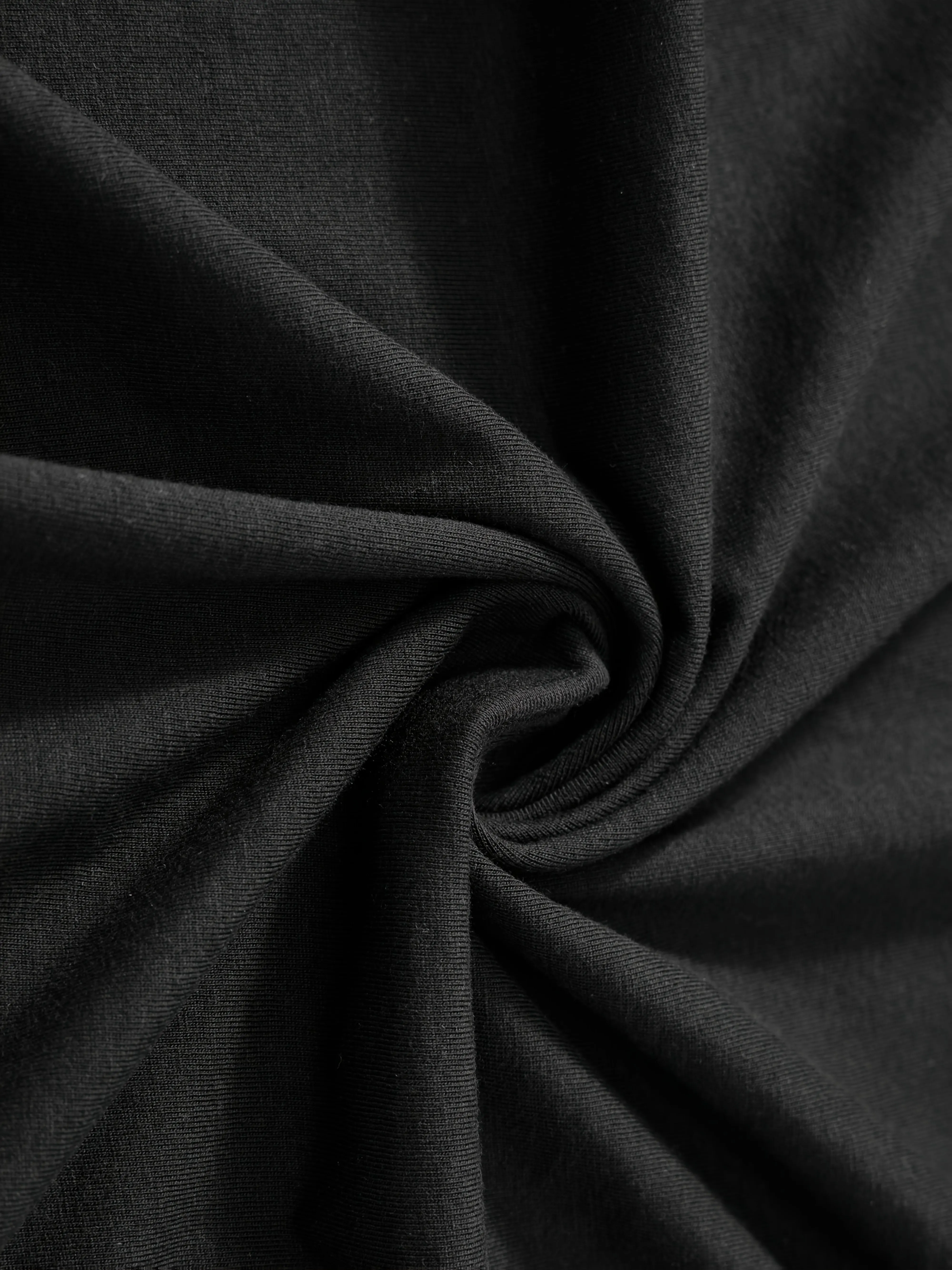 تي شيرت رجالي بأكمام قصيرة يتميز بتصميم مغامرة صيفية مع Gagarin وLika