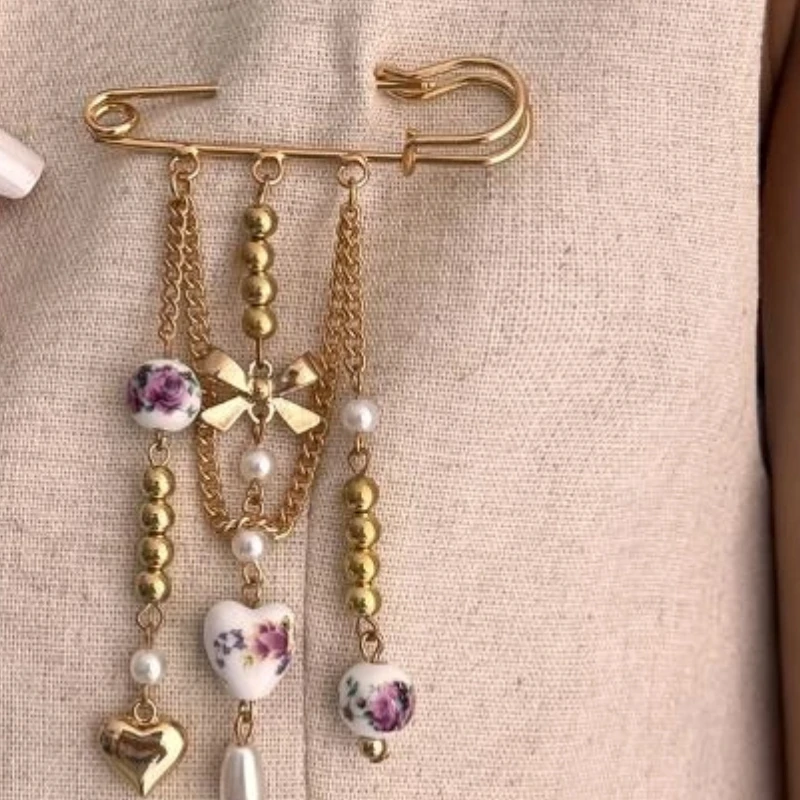 Bow Love Heart Pendant Tassel Metal Chain Pearl Brooch Pin Sweater Collar Clip Brooch Jewelry