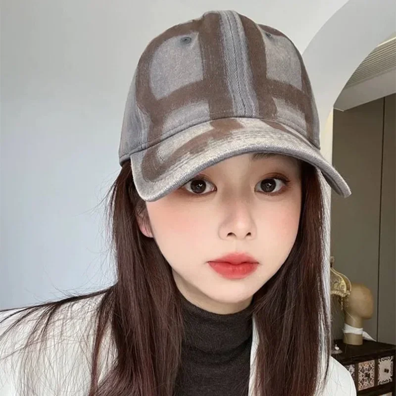 2025Novo desgastado رذاذ pintado الكتابة على الجدران bb carta boné de beisebol das mulheres dos homens guarda-sol الهيب هوب Rua باتو atacado