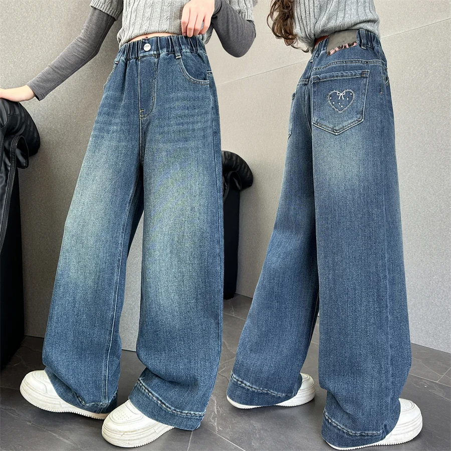 

New Spring Children Fashion Jeans with Heart Pocket for Teen Girls Casual Heart Denim Pants Kids Elegant Casual Jeans Trousers