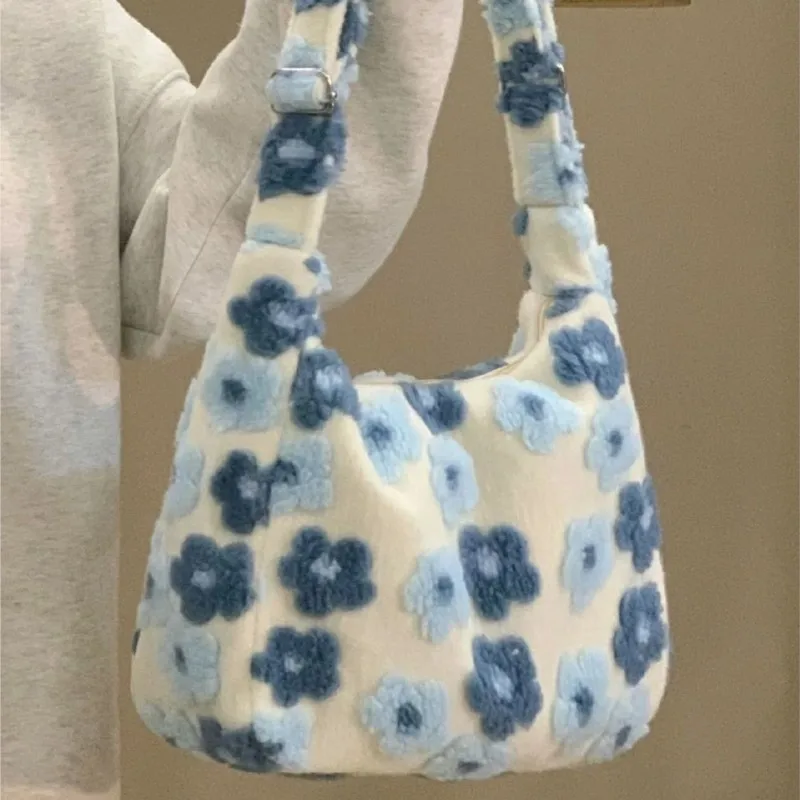 

Sweet Cute Blue Flower Tote Bag Women Korean Plush Large Capacity Shoulder Bag Ladies Casual Versatile Commuter Crossbody Bags