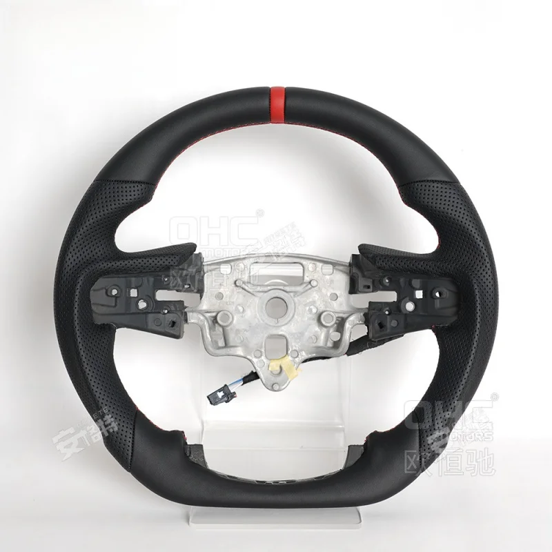 

Suitable for Chevrolet Silverado 19-21 steering wheel modification and upgrade to a full-leather heated car steering wheel