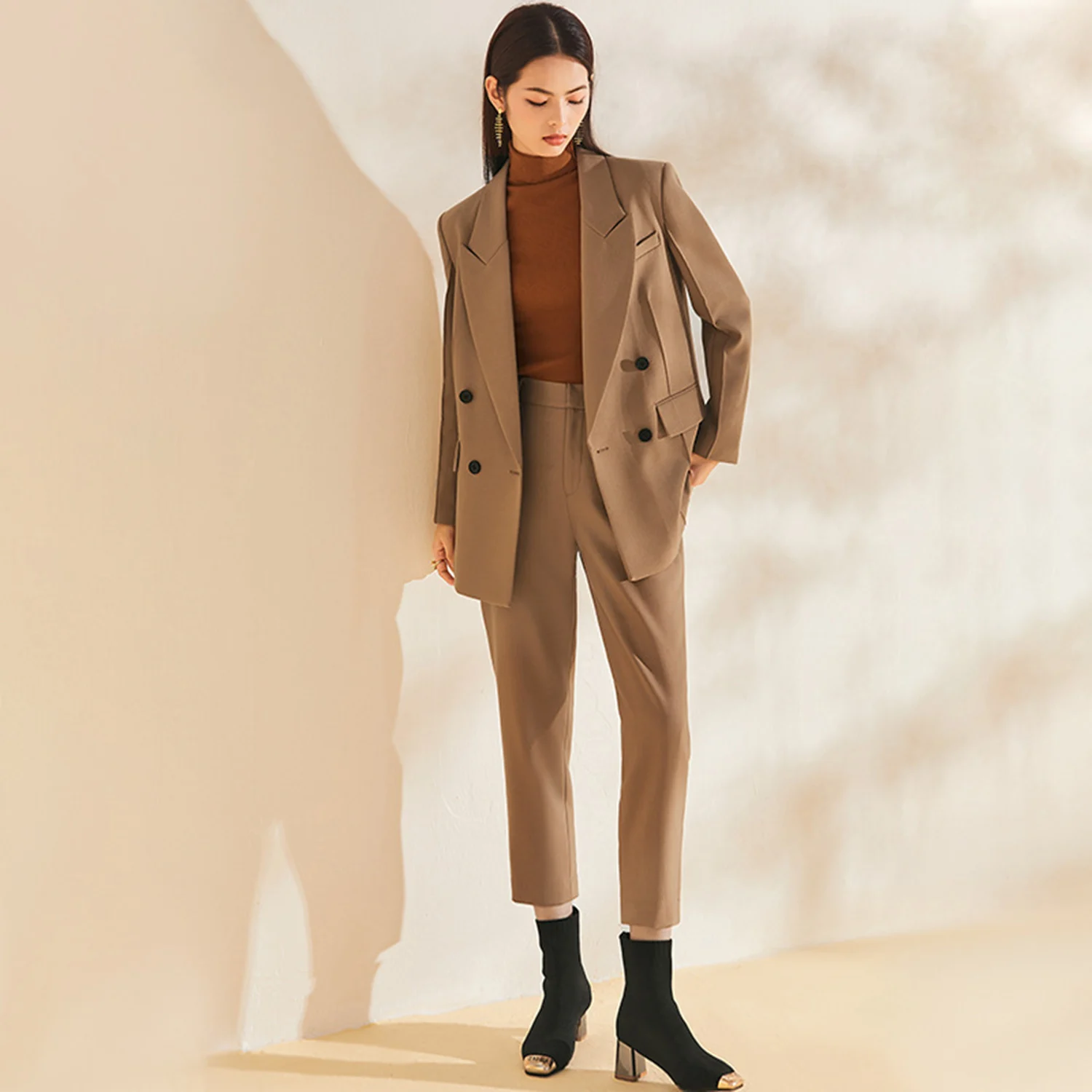 Allingentle Women's Suit Slim Fit Business Pantsuit 2 Piece Suit Double-Breasted Blazer Trousers for Casual Office Customize