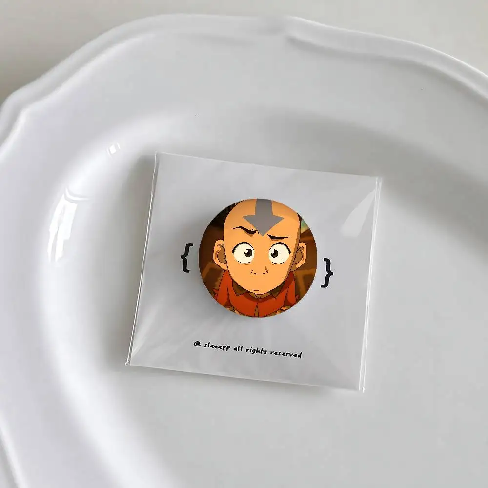 أنيمي الصورة الرمزية آخر شارات لينة زر شارة بدبابيس الاكريليك بروش مستدير على ظهره اكسسوارات الديكور #5