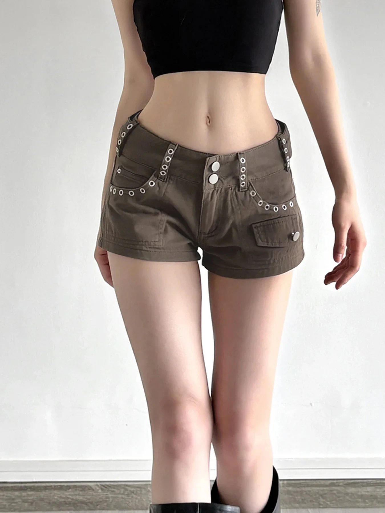 

Simple Fashion Solid Metal Slim Fit Women Jean Short Safari Style Hottie Low Waist Chic Short Pants