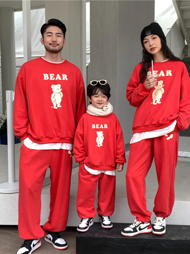 Parent-child wear 2022 new bear two-piece sports suit a family of three comfortable wear with family wear