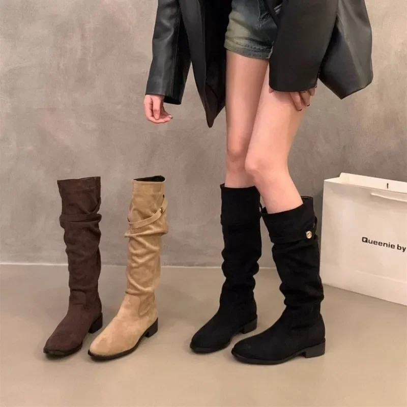 

New Style Solid Color Comfortable Fashion Knee-high Fashion Boots Round Head Square Heels Increase Large Size Winter High Boots