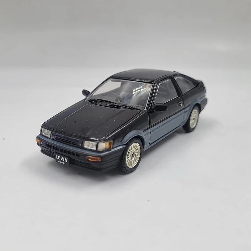 Diecast 1:43 Scale LEVIN AE86 1983 Alloy Classic Car Model Finished Product Simulation Toy Collection Gift Static Model Souvenir