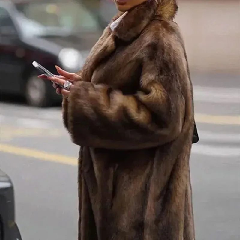 Abrigo de piel sintética de visón largo para mujer, abrigo cálido de invierno de piel sintética de felpa gruesa, chaqueta resistente al viento y al frío estilo callejero