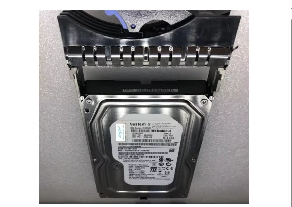 

For Server 250G 7.2K SATA 3.5 40K6889 42C0484 39M4526