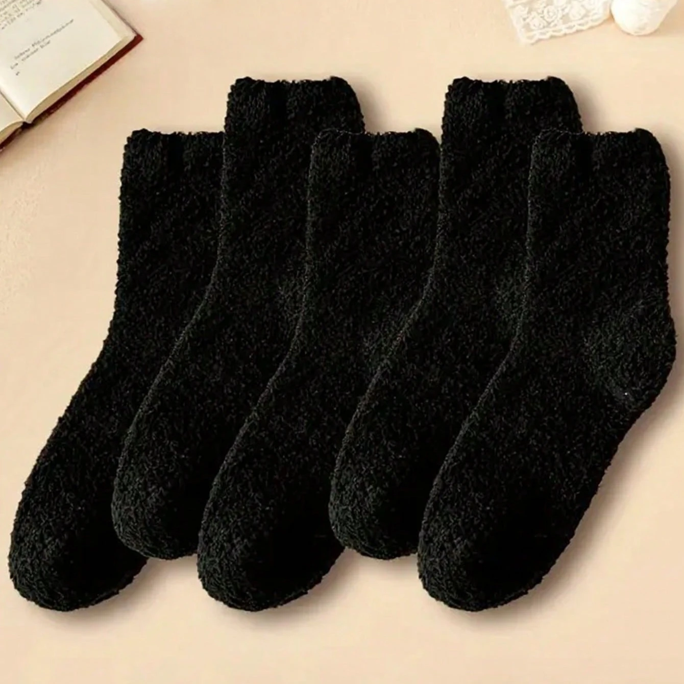 

5/10 Pairs Women's Crew Socks, Black Warm Fluffy Thick Fuzzy Fluffy Simple, Moisture Wicking