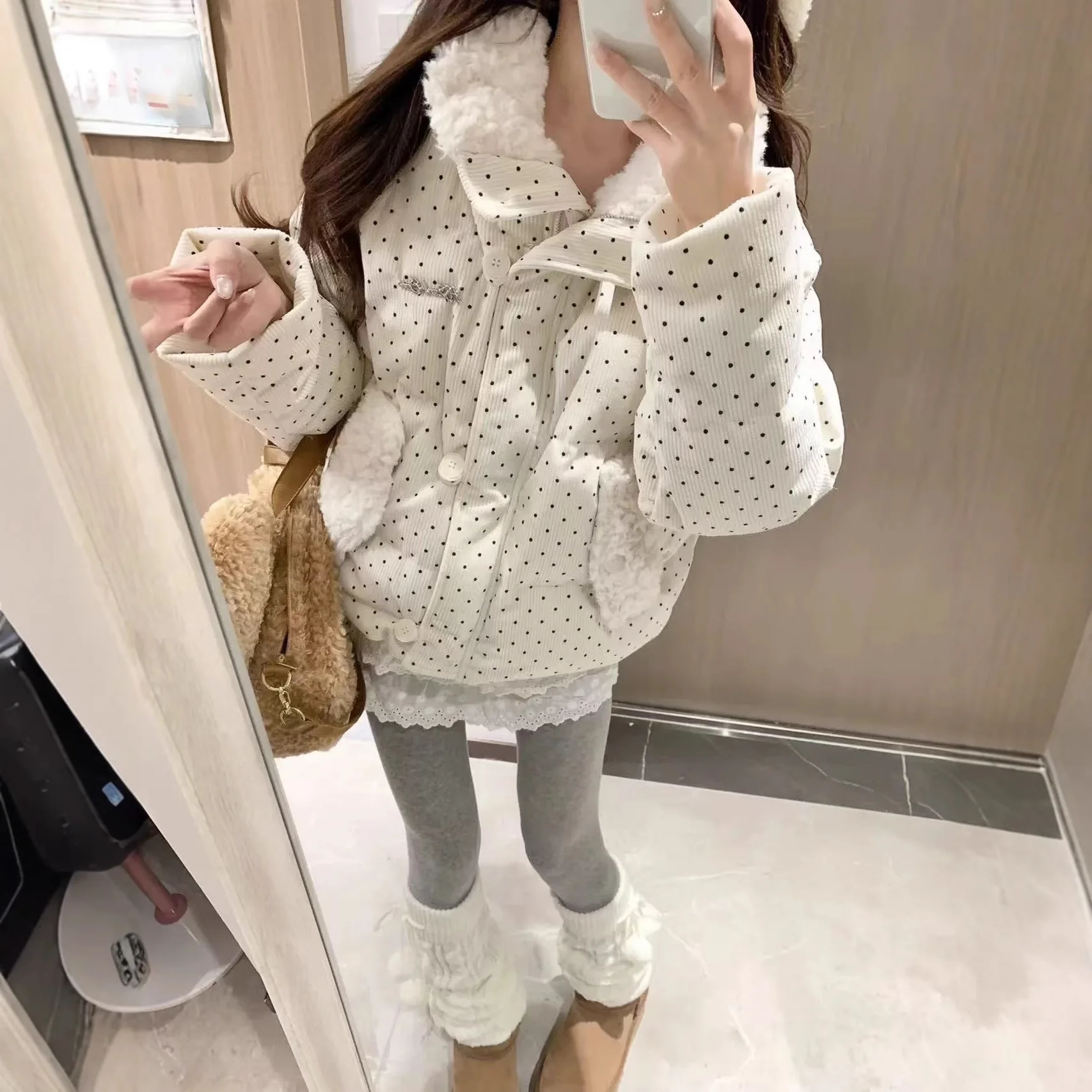 Veste d'hiver Version coréenne pour femmes, vêtements d'étudiant Kawaii, hauts chauds et confortables, amples et épais, vêtements d'extérieur d'hiver pour femmes