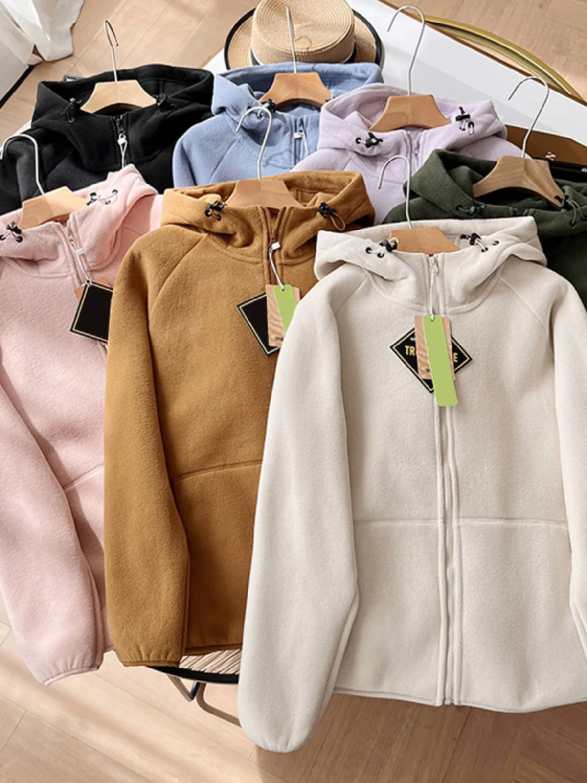 

Флисовая толстовка со шляпой, женская одежда, женская осенняя одежда больших размеров, стираная одежда, старая свободная посадка в стиле Харадзюку, хипстерская доска для скейтборда