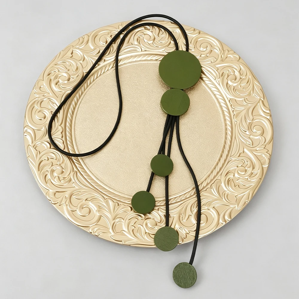 UKEBAY Lange Geometrische Statement-Kreis-Anhänger-Halskette Moderner Minimalistischer Boho-Schmuck für Frauen Leichte Mode-Halskette – Detail 6