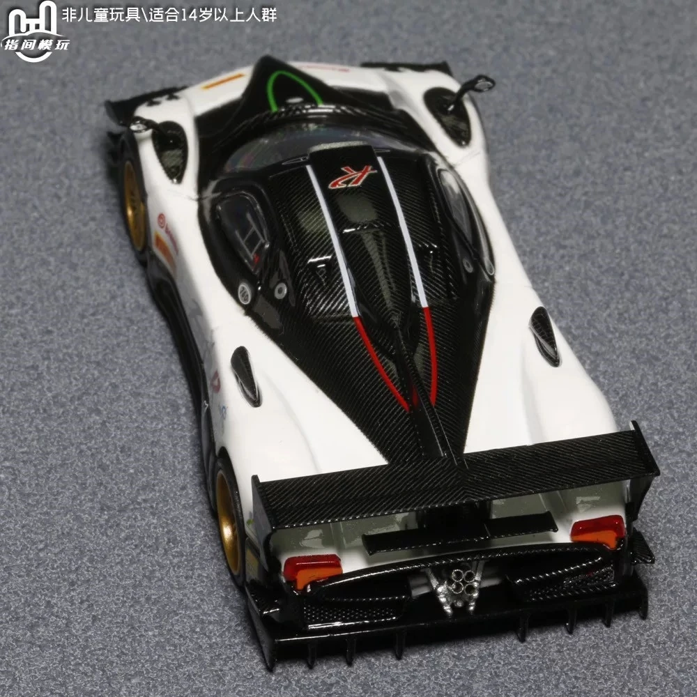 

CM MODEL 1/64 Zonda Revolucion White Color Diecast Model Car In 2025
