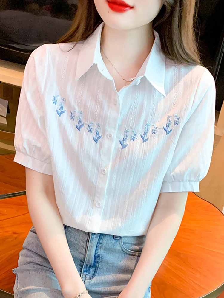 

Новая летняя женская блузка из чистого хлопка с вышивкой, короткий рукав, дизайн, скрывающий живот, элегантный топ