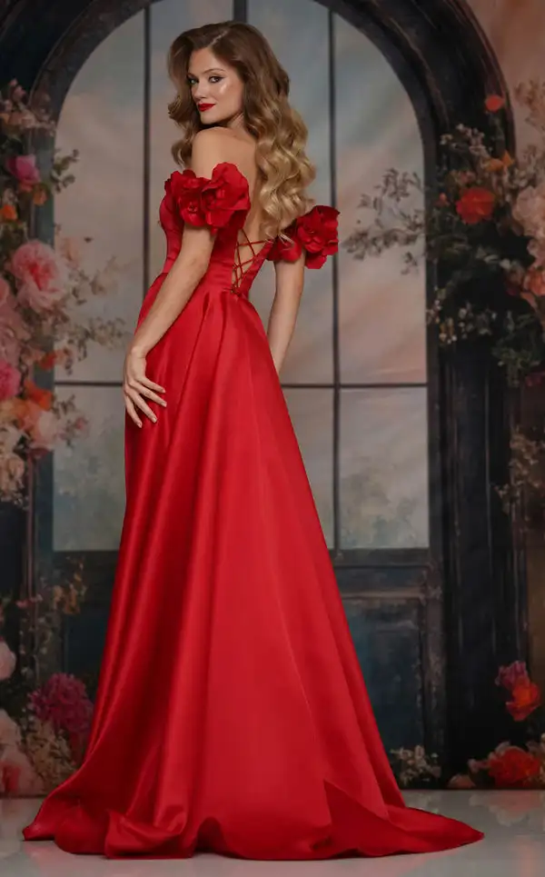 فساتين طويلة مخصصة من Charmeuse متقاطعة ثنيات على شكل زهرة على شكل حرف a مكشوفة الكتف فساتين مناسبة مخصصة رائعة