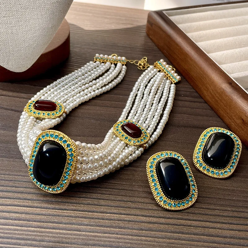 Luxury Temperament Geometry Simulated Pearl Necklace For Women Wedding Gifts Delicate Design Accessories