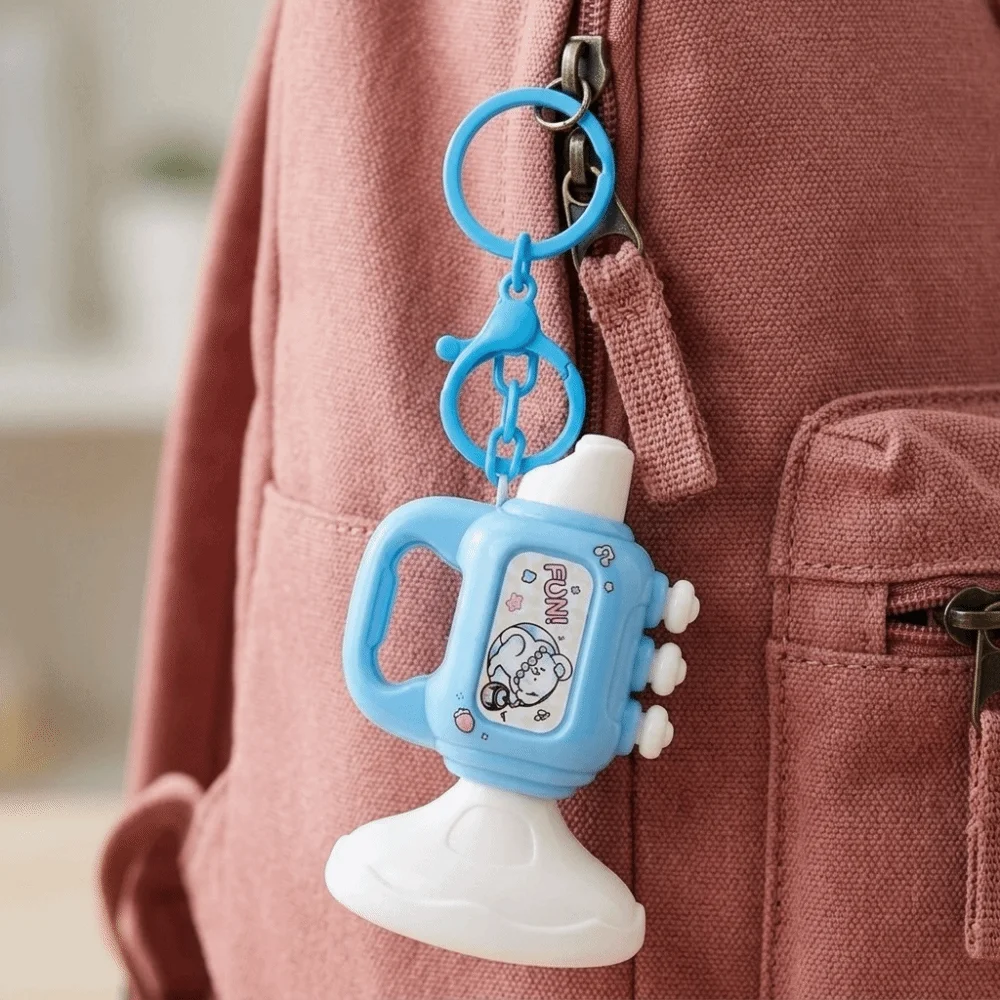 Lightweight Funny Trumpet Keychain Mini Can Be Blown Hanging Bag Charm Plastic Portable Playable Keychain Children