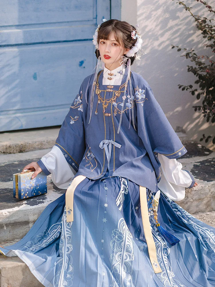 Hanfu Vrouwen Chinese Traditionele Borduurwerk Podium Dansjurk Vrouwelijke Fee Cosplay Kostuum Hanfu Gradiënt Blauw Voor Vrouwen