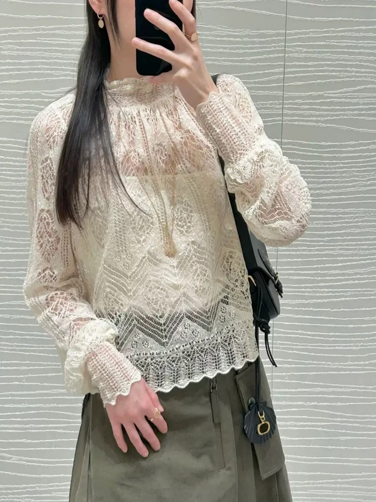 Início da primavera feminino temperamento oco gancho camisa de renda manga longa halter camisola de duas peças topo 2025 novo modelo