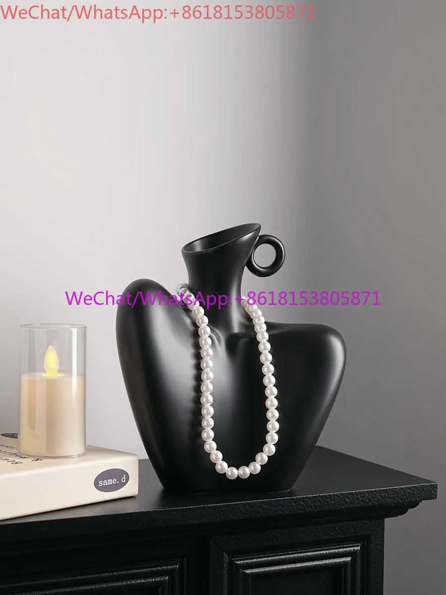 Ceramic art pieces, living room flower arrangement, niche design sense, TV wine cabinet entrance decoration