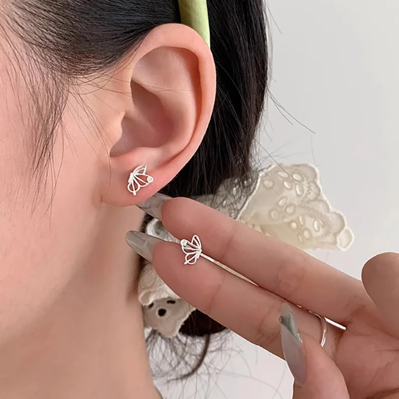 

925 Sterling Silver Asymmetric Butterfly Zircon Hollow Out Stud Earring for Women Fine Jewelry High Luxury Vintage Accessories