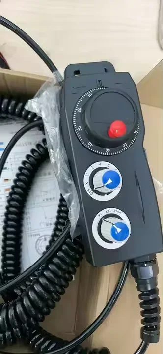 

In stock New Product 8-axis Handwheel Binary Code 100ppr 5V manual pulse generator with 10 Meter Spring Wire MPG