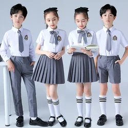 Prestatie-uniform voor kinderkoor, prestatie-uniform voor poëzielementen van basisschoolleerlingen en middelbare rokschoolleerlingen,