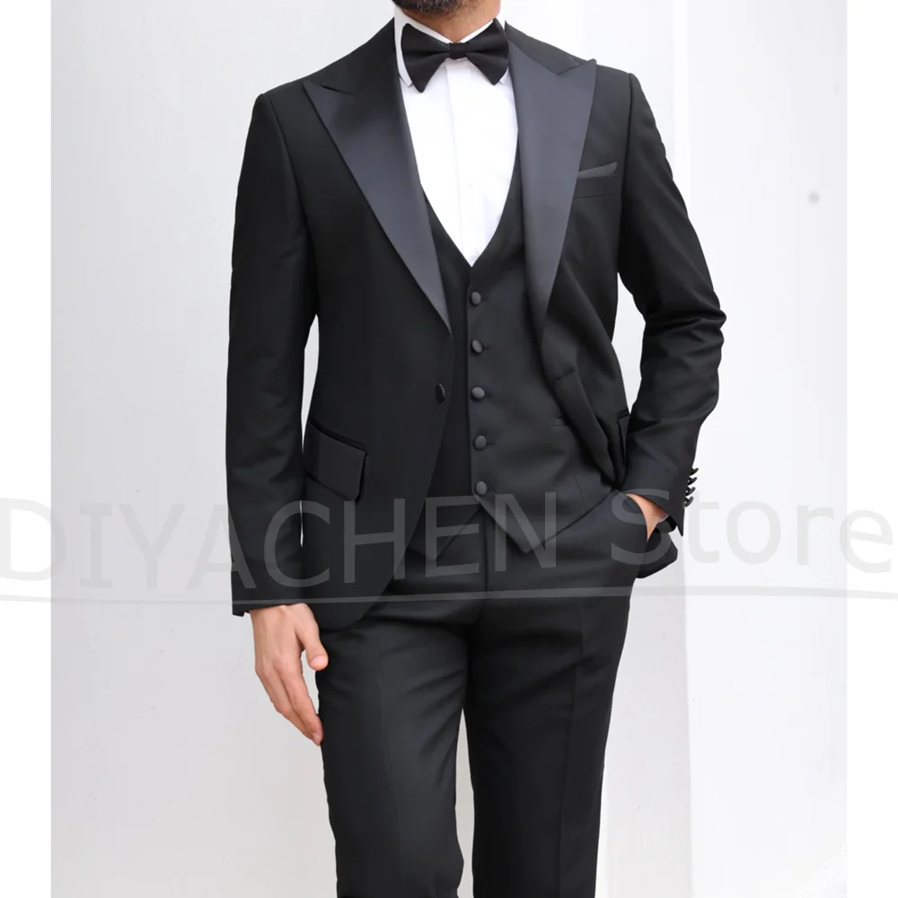 

Мужские костюмы из трех предметов, модные свадебные костюмы для жениха, элегантные смокинги с одной пуговицей и лацканами, тонкий шикарный вечерний деловой мужской костюм