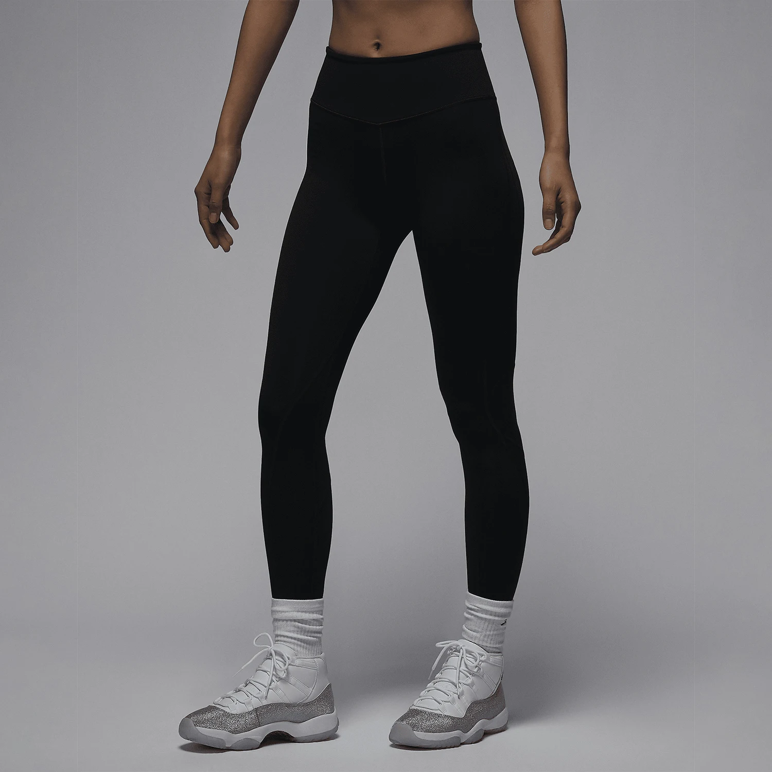 

Оригинальные женские эластичные компрессионные брюки для тренировок Nike JORDAN FB4648-010