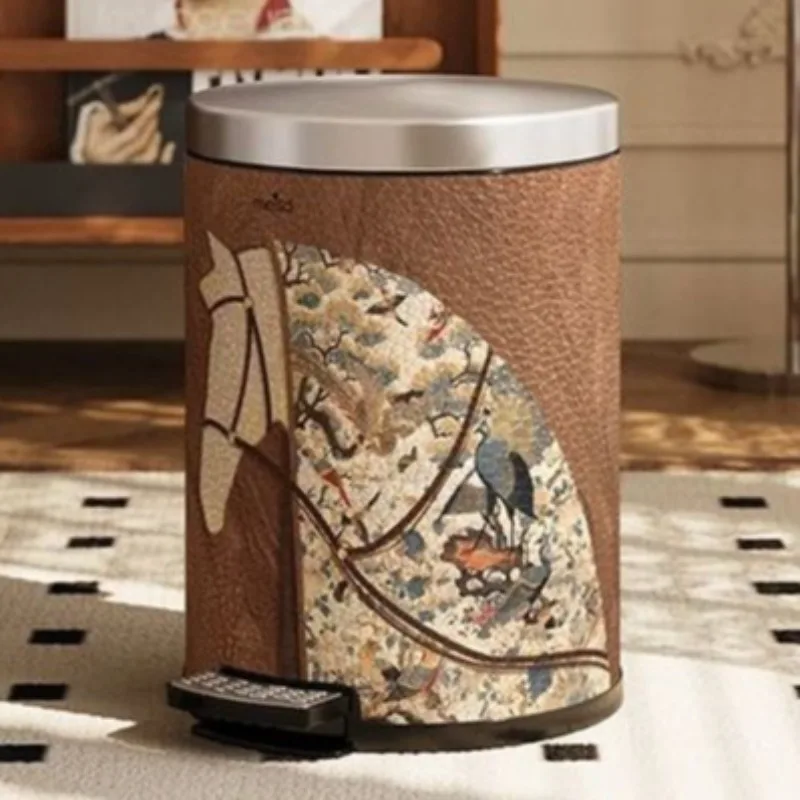 

Pedal Trash Can Stainless Steel Trash Bin Luxury Large Capacity Bedroom Kitchen Litter Bins Round Leather Bathroom Dustbins