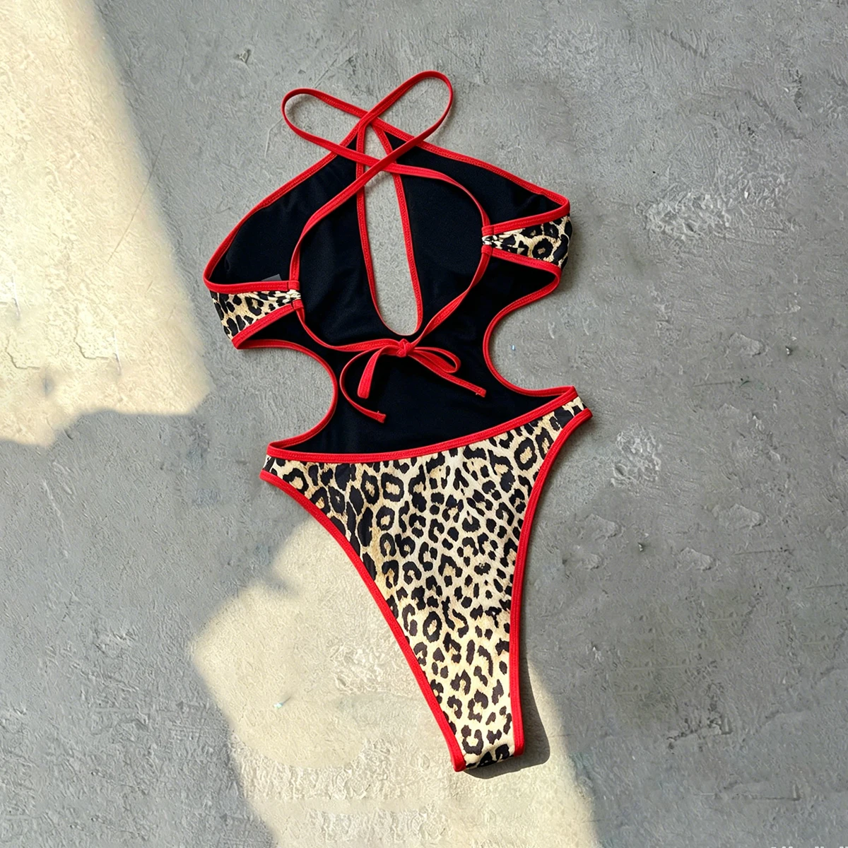 Push Up 2026 Sexy Women One Piece Swimsuit Swimwear Female Halter Monokini Swimming Suit Bathing Suit Bordered Biquini Beachwear