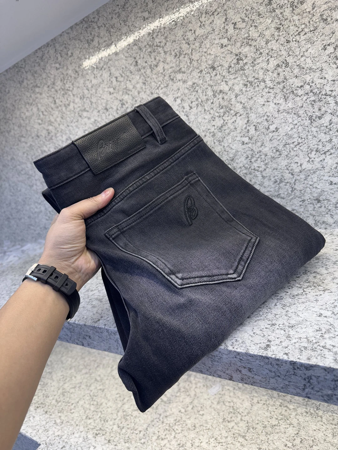 

Мужские джинсы BLLIYOSS 2025 FW, новые удобные повседневные высококачественные прямые длинные брюки, кожаная этикетка, размер 29-38, старые деньги