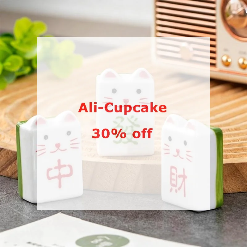 Japanese Cat Rotating Ceramic Lucky Charm Fortune Ornament Landscape Home Desk Decor Miniature Gifts Accessories