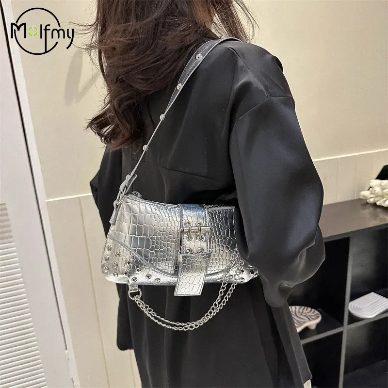 

Women Shoulder Bag Rivets Fashion Ladies Bag Trendy Rock Handbag Y2K Chain for Travel Vacation Daily Bolsa Designer Luxury Bags