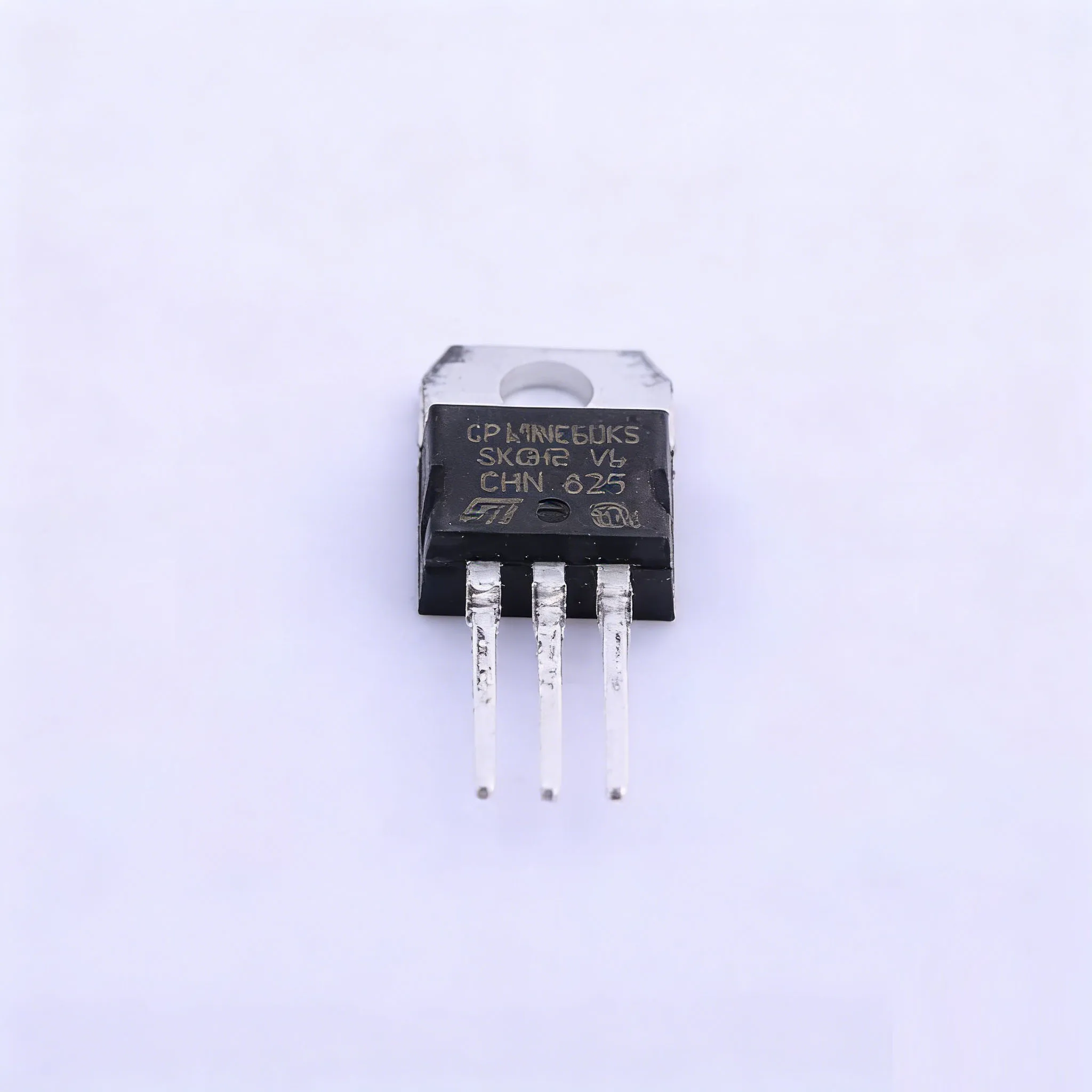 

STGP19NC60KD TO-220 20A-600V, IGBT-транзистор с защитой от короткого замыкания - модуль