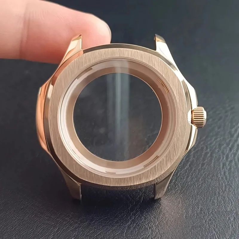Cassa dell'orologio da 39.5mm parti dell'orologio meccanico da uomo cassa NH35 cristallo zaffiro adatto per movimenti NH35/NH36 assemblaggio fai da te