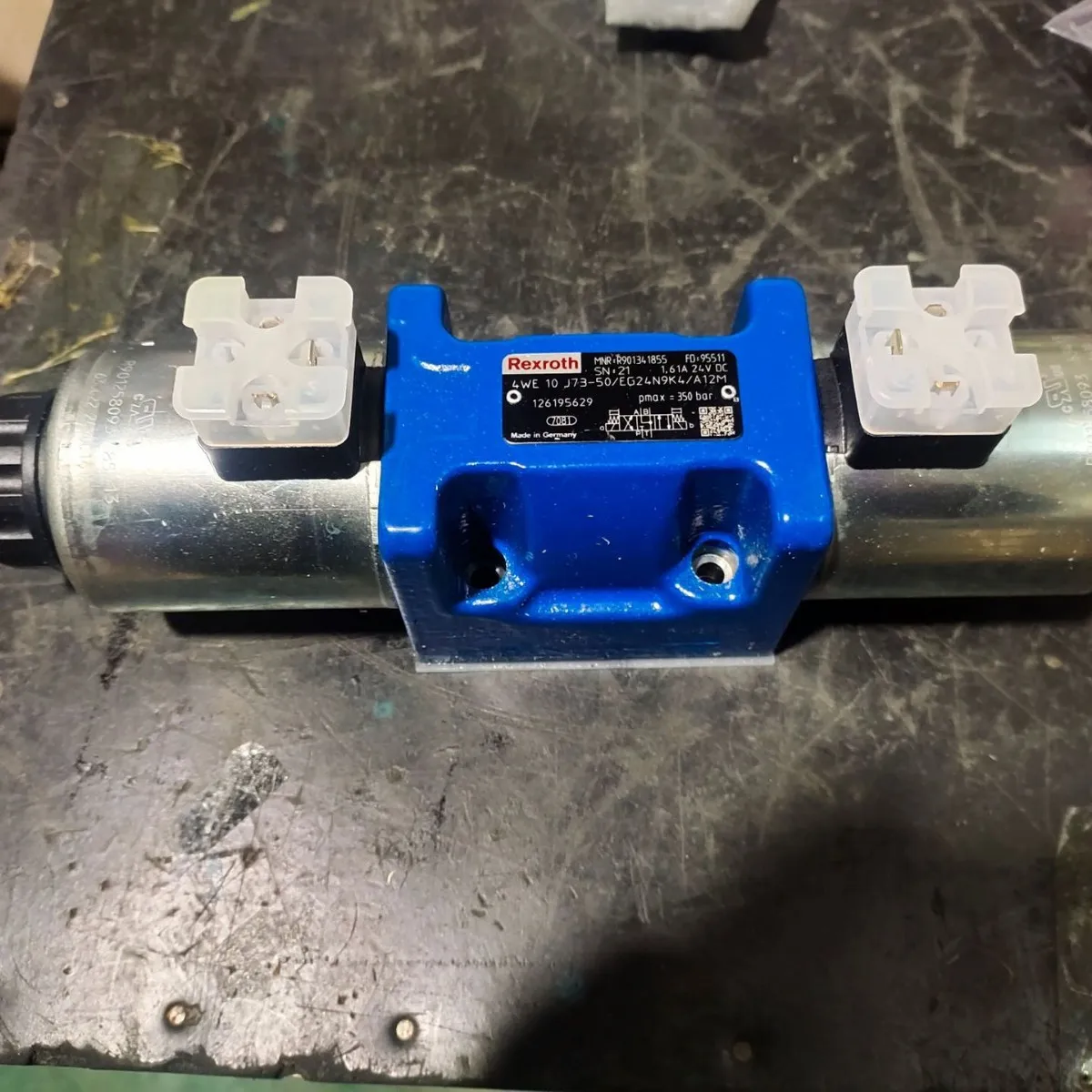 

Solenoid valve 4WE6J6X/EG24N9K4QSABG24W