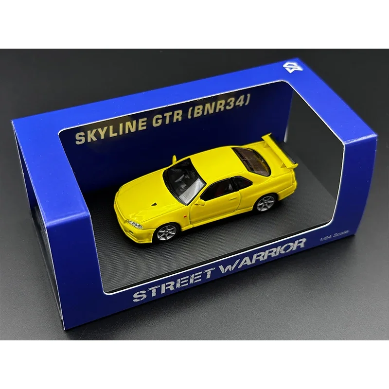 

Street Warrior 1:64 GTR R34 V Spec II BNR34 Yellow Malaysia Limited Diecast Diorama Car Model Collection Toys